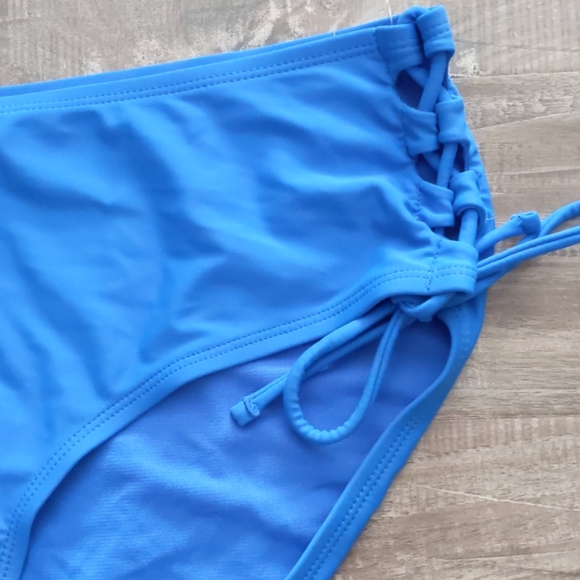 Time and Tru Women's Solid High Waist Swims bottom - Picture 6 of 8